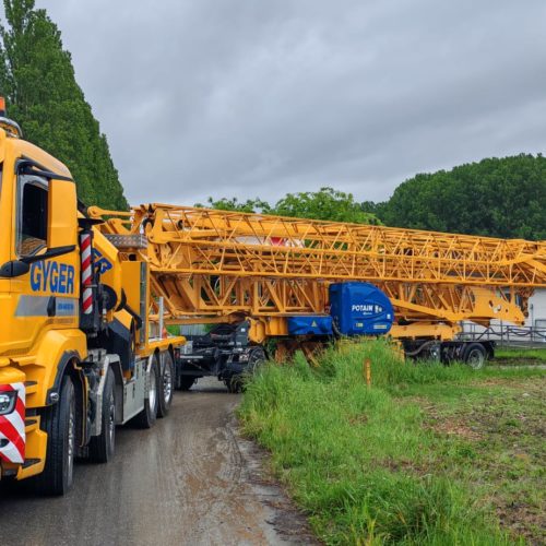 Camion-grue 105tm_1